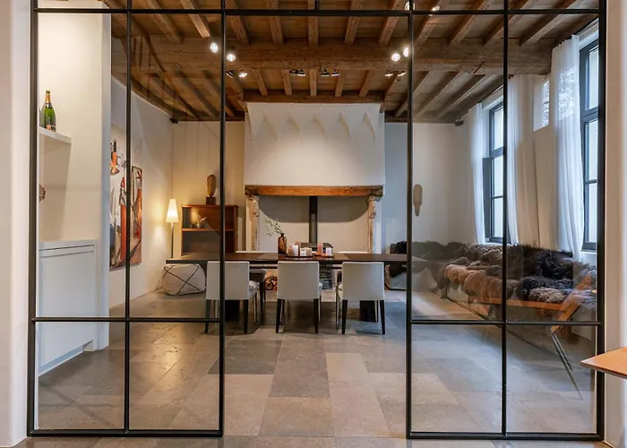 Huswell - Architect Gem In The Heart Of Ghent