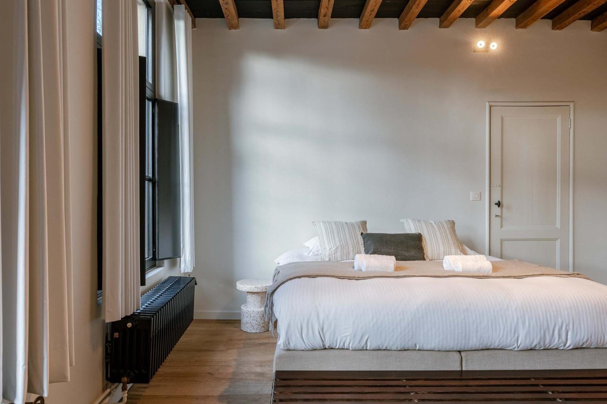Huswell - Architect Gem In The Heart Of Gent