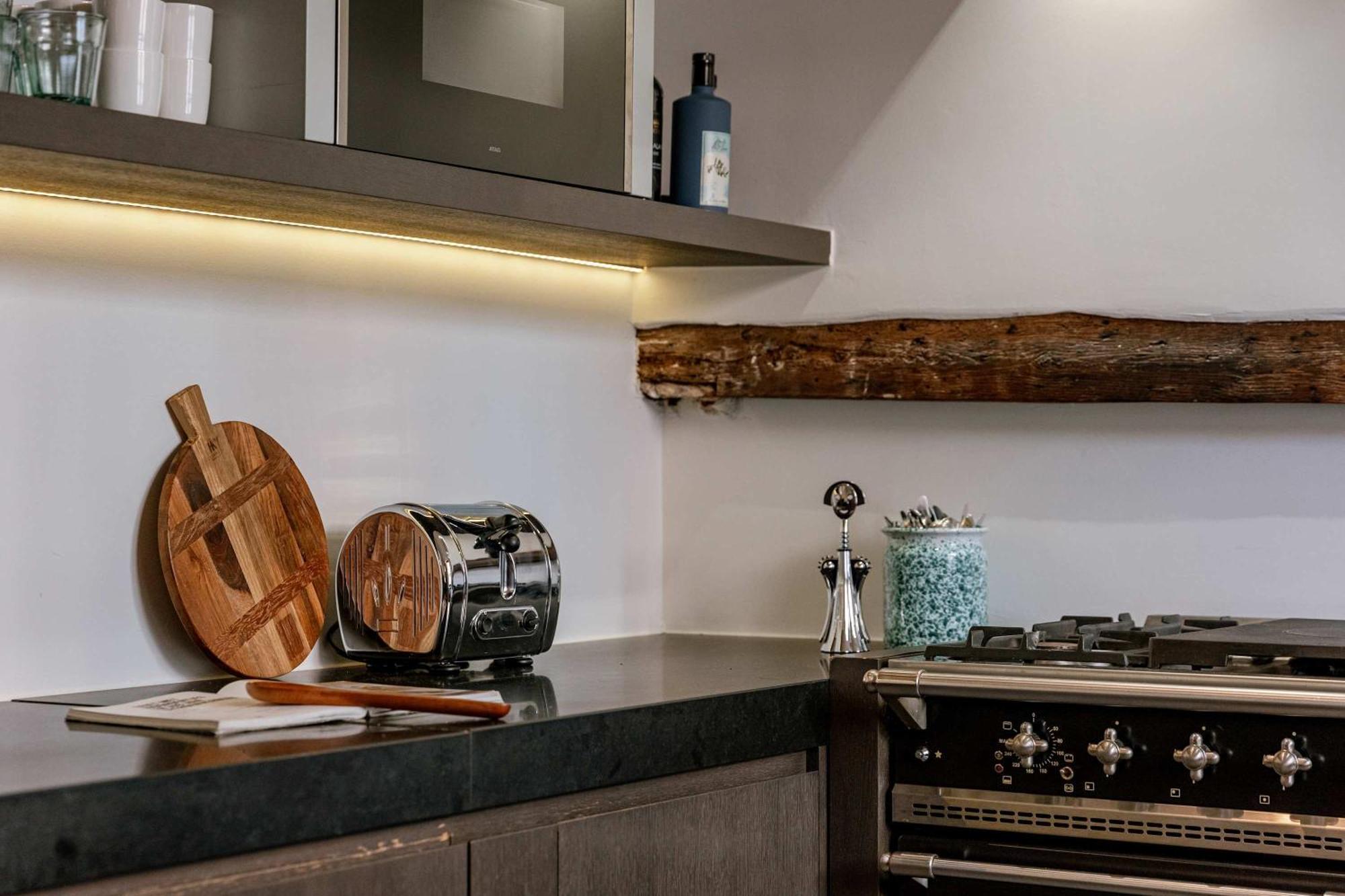 Huswell - Architect Gem In The Heart Of